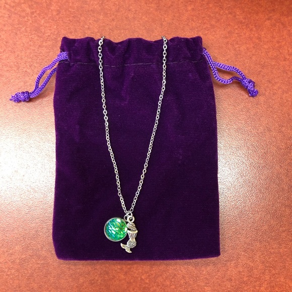 Mermaid Life Necklace - Picture 4 of 5